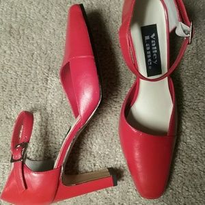 Valley Lane Heels